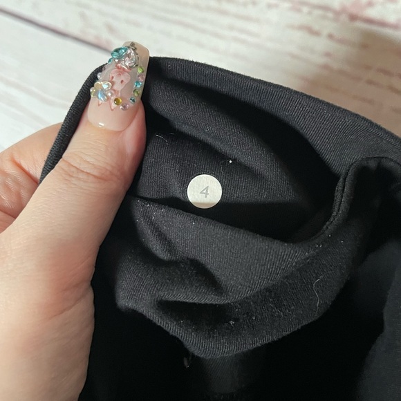 Lululemon High Times Pant (Metta) *Full-On Luxtreme Black Size 4 - Picture 6 of 6